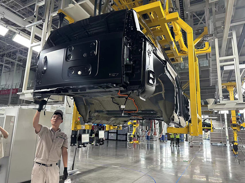 新能源汽車產業工廠_1